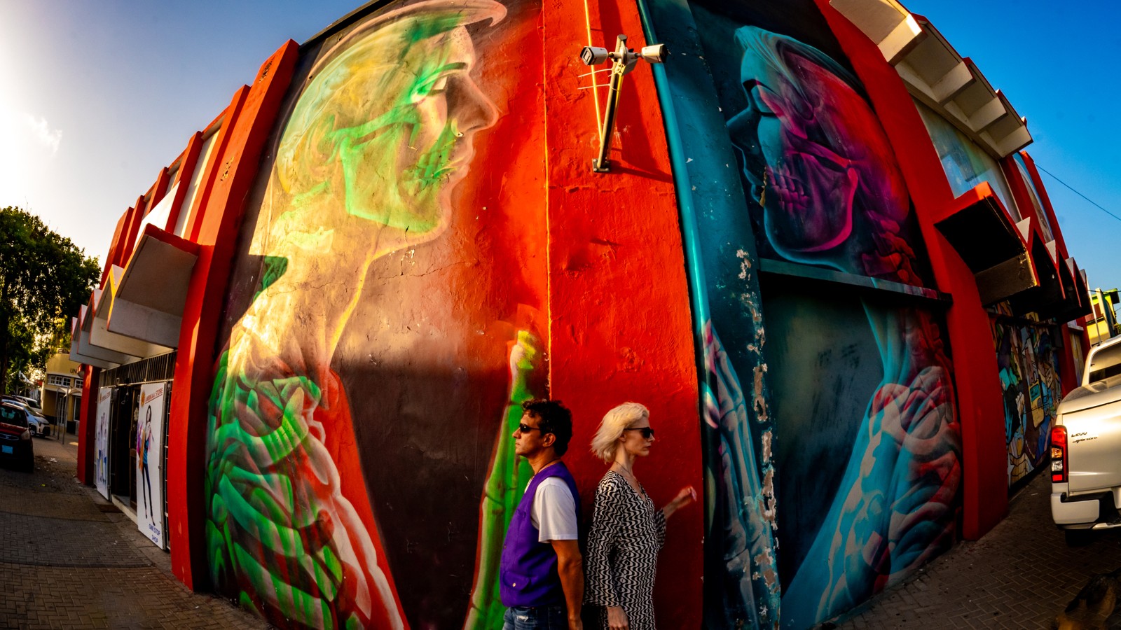 15. Aruba Street Art - Image 1