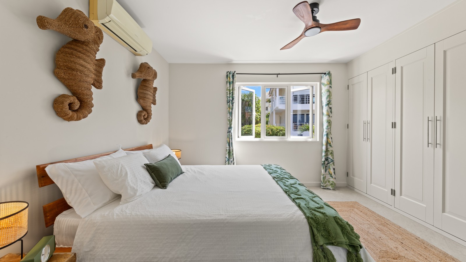 03. Bedrooms - Palm Piscadera - Image 2