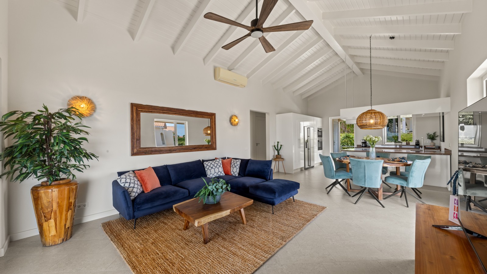 06. Living Room - Palm Piscadera - Image 2