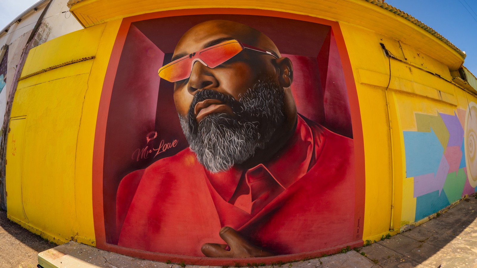 23. Aruba Street Art - Image 2