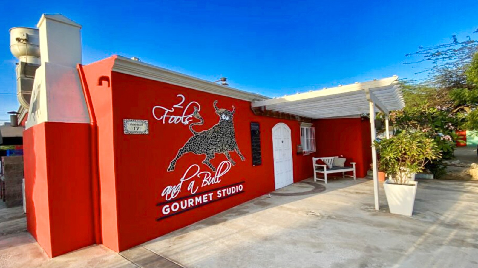 2 Fools and a Bull - Image 1