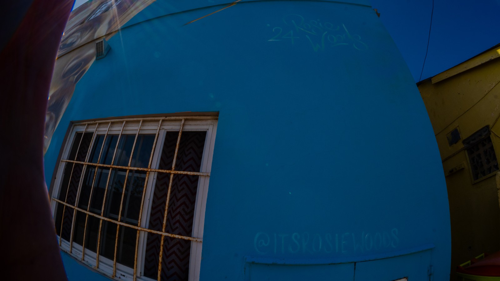 46. Aruba Street Art - Image 2