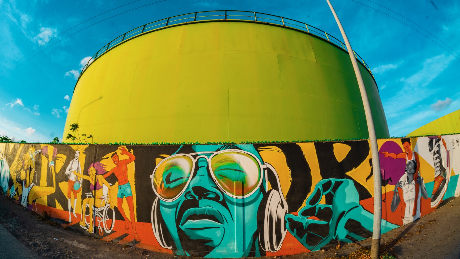 64. Curaçao Street Art - Image 2