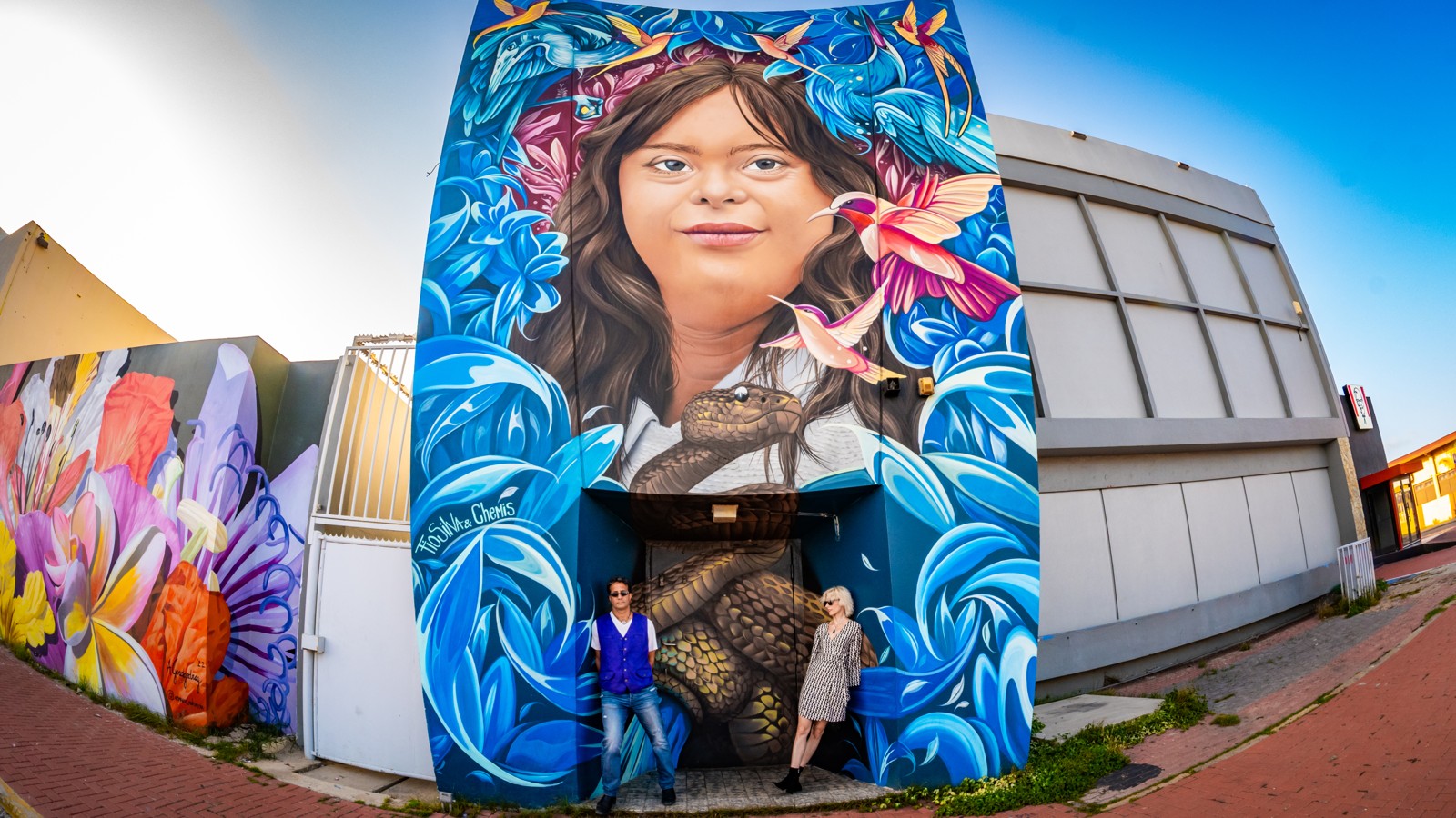 09. Aruba Street Art - Image 1