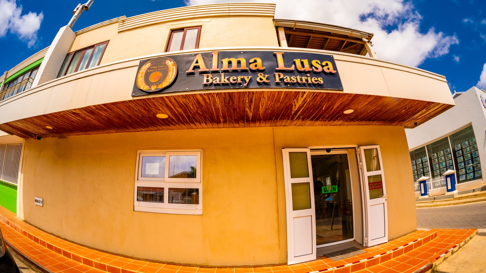 Alma Lusa Bakery & Pastries - Image 1