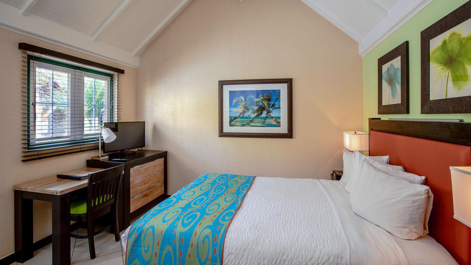 Amsterdam Manor Beach Resort - Image 8