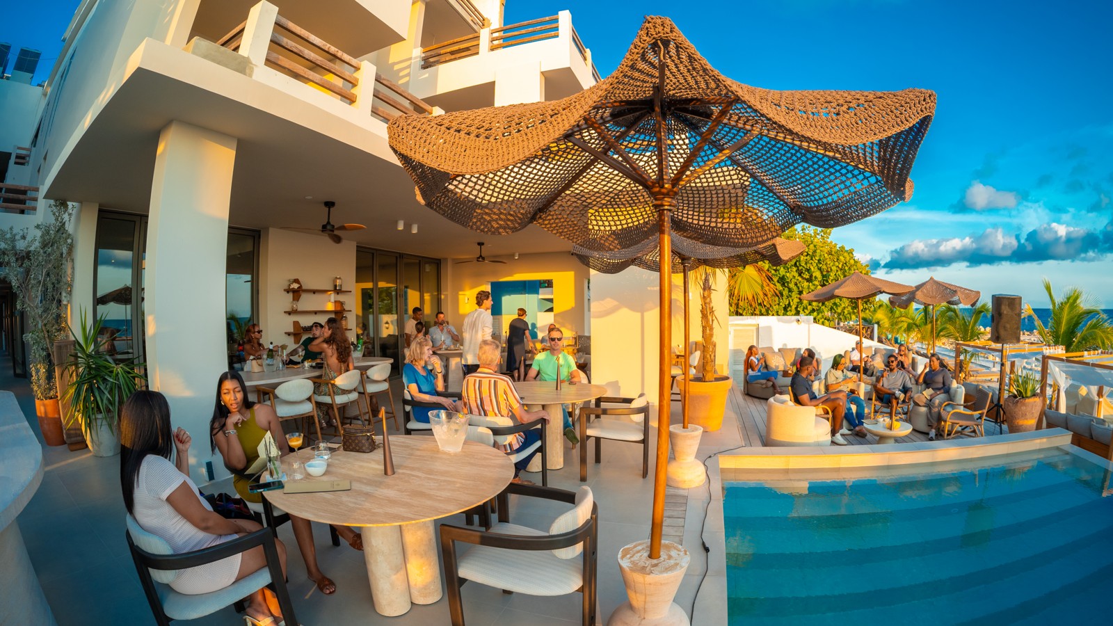 Art Hotel Curacao - Image 10