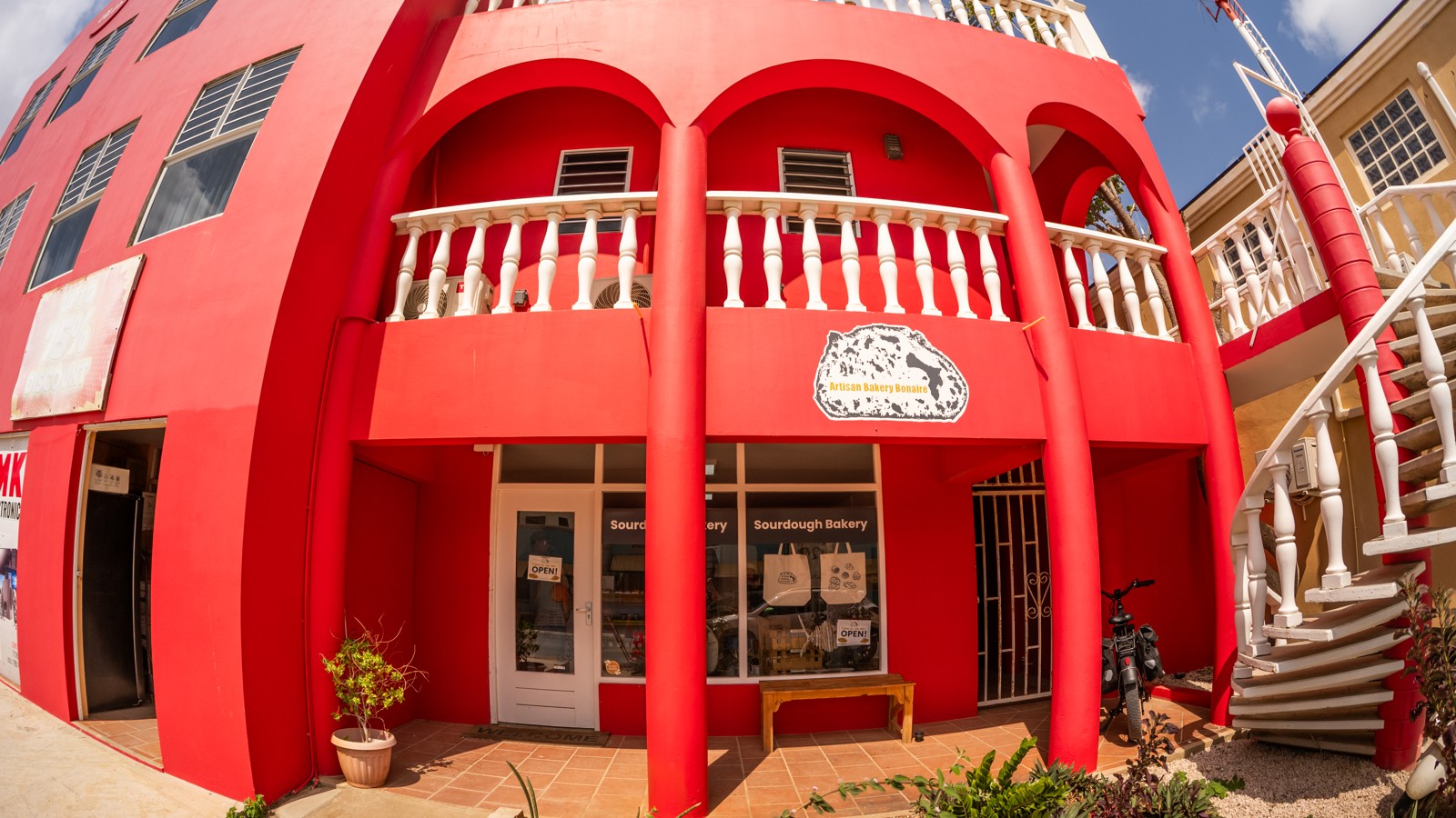 Artisan Bakery Bonaire - Image 1