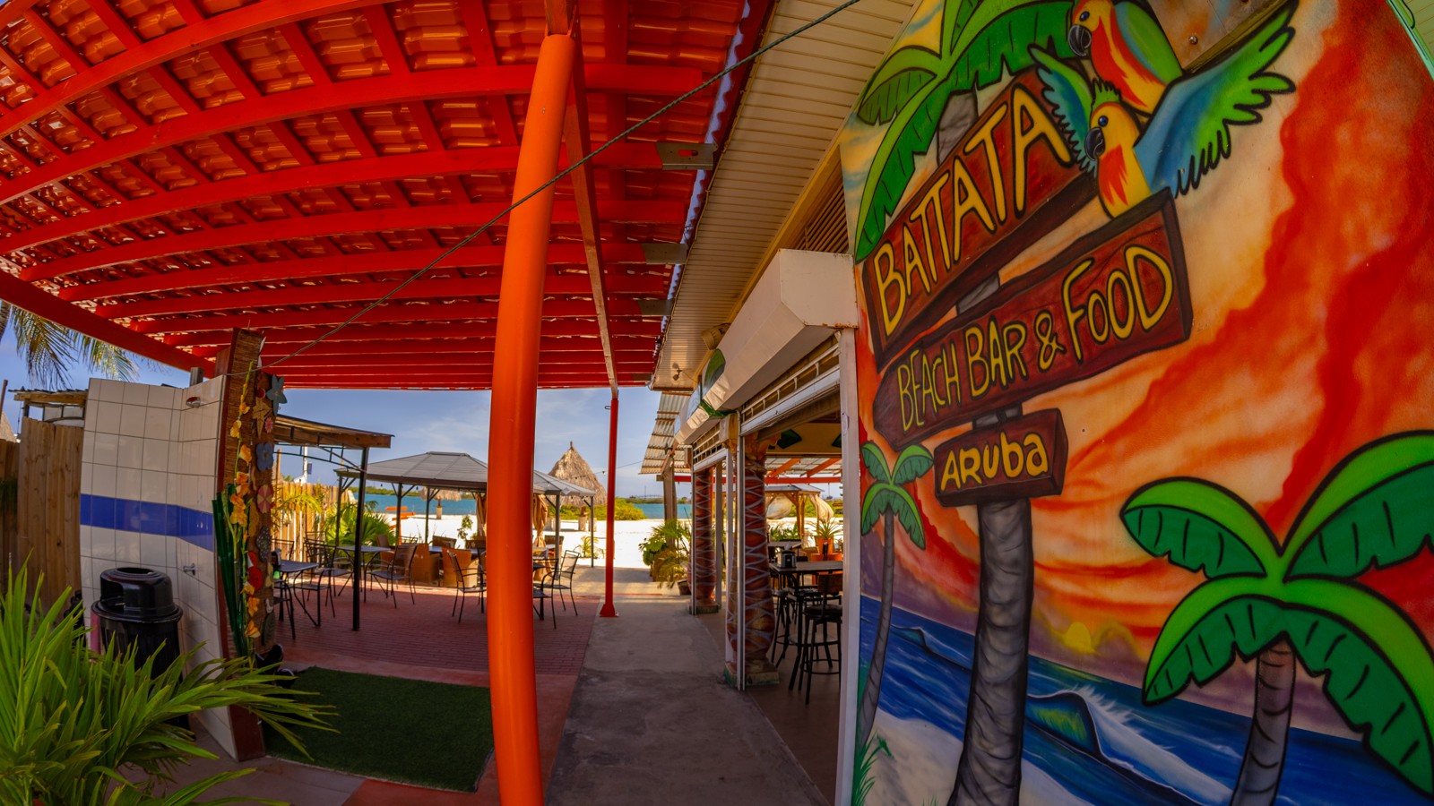 Battata Beach Bar - Image 2