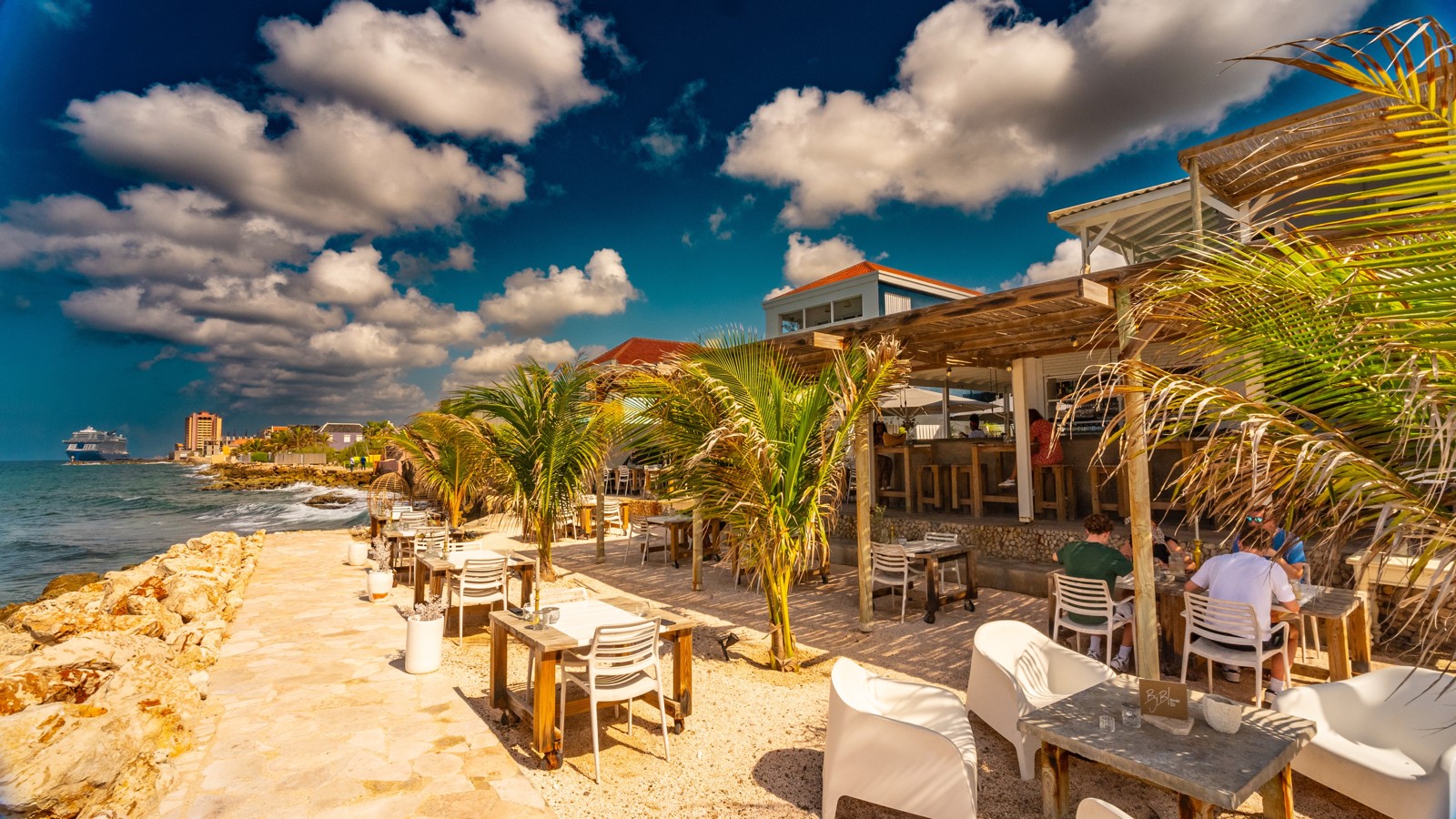 BijBlauw Restaurant - Image 12