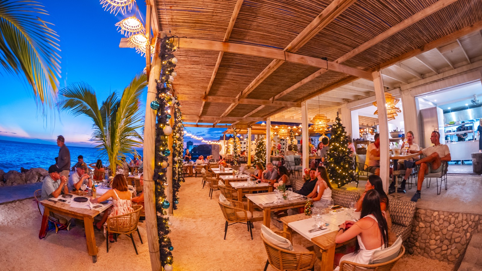 BijBlauw Restaurant - Image 11