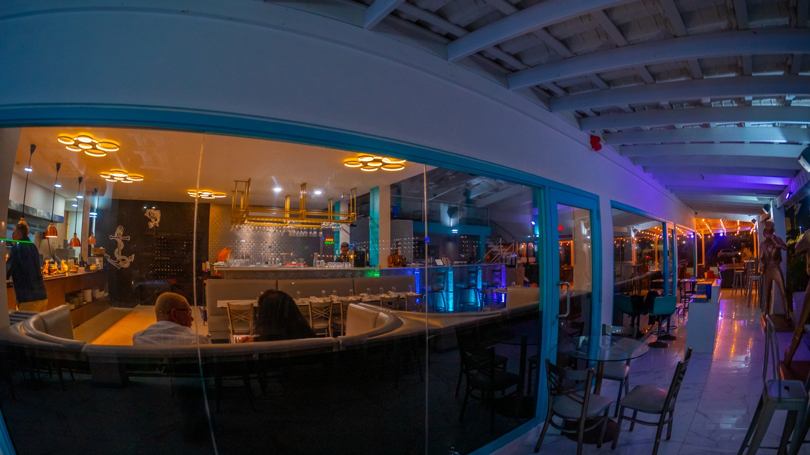 Catch Restaurant - Image 2