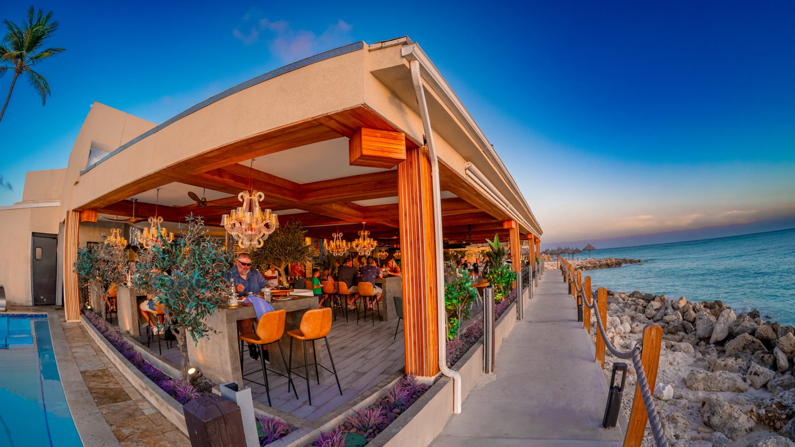 Club Margot Aruba - Image 1