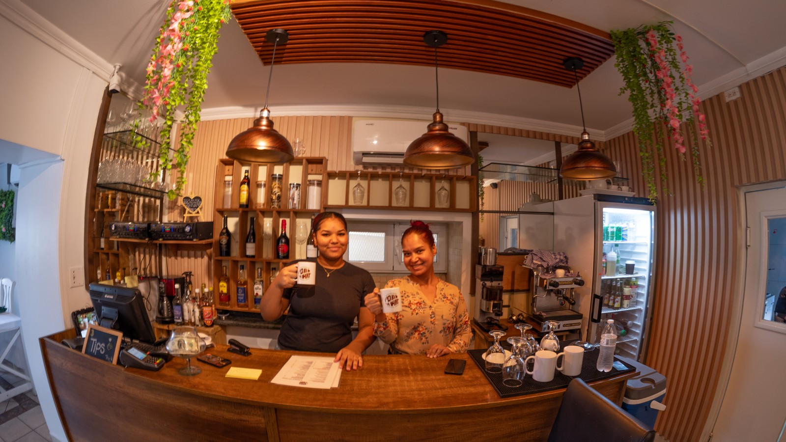 CRAVE Coffee Shop & Restaurant - Image 5