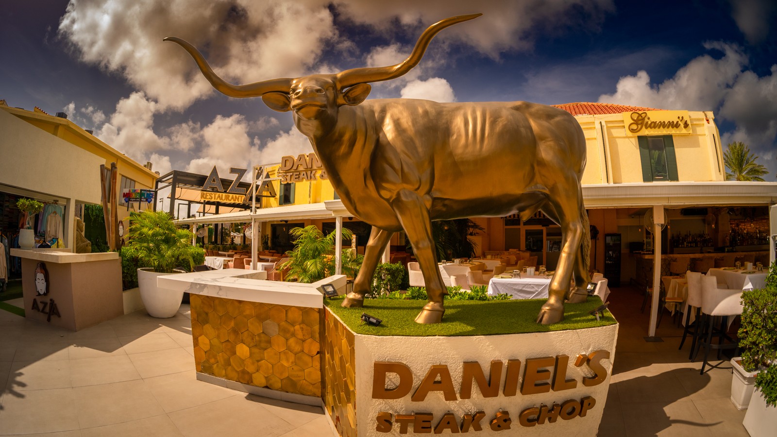 Daniel’s Steak & Chop - Image 4