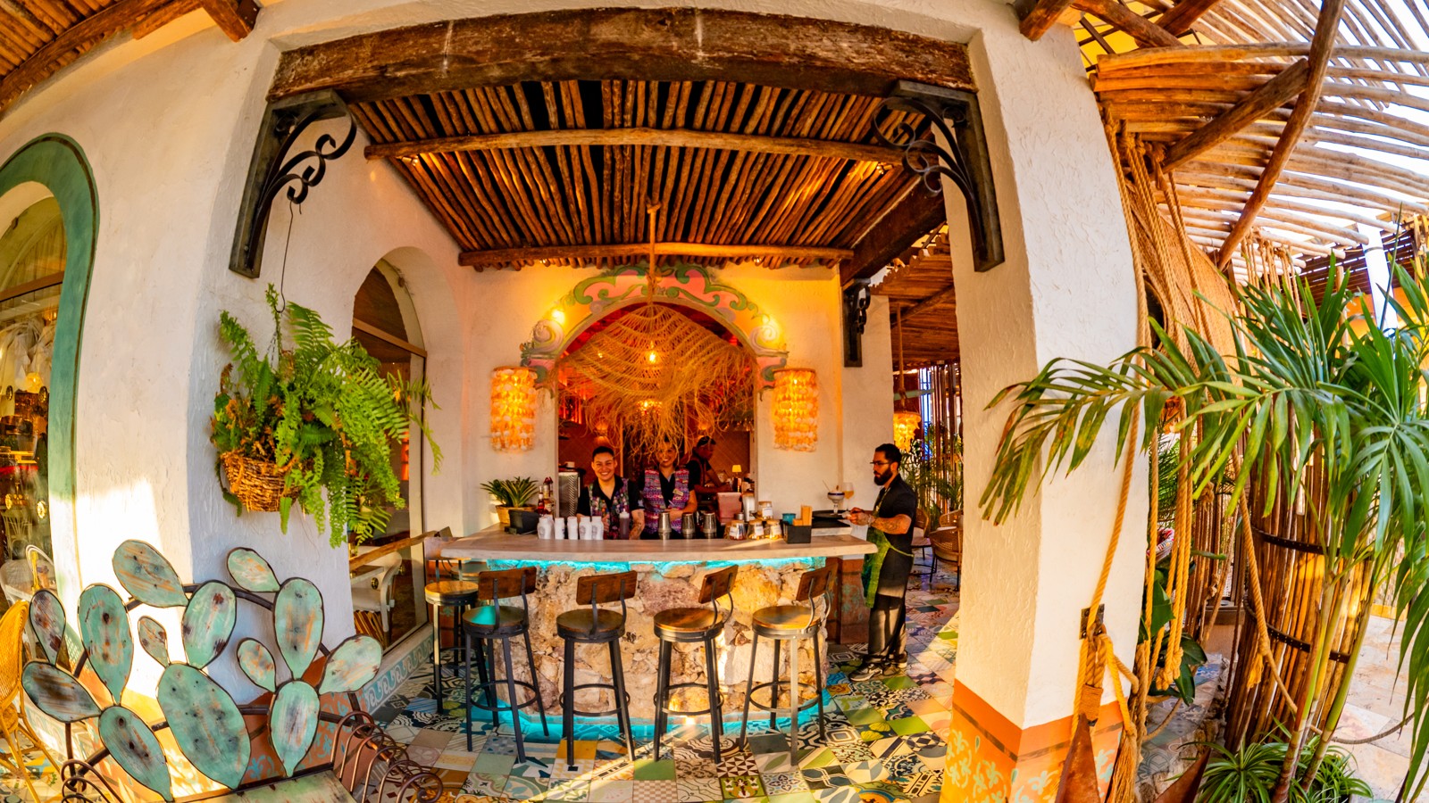 El Patio Tacos & Tequila - Image 4