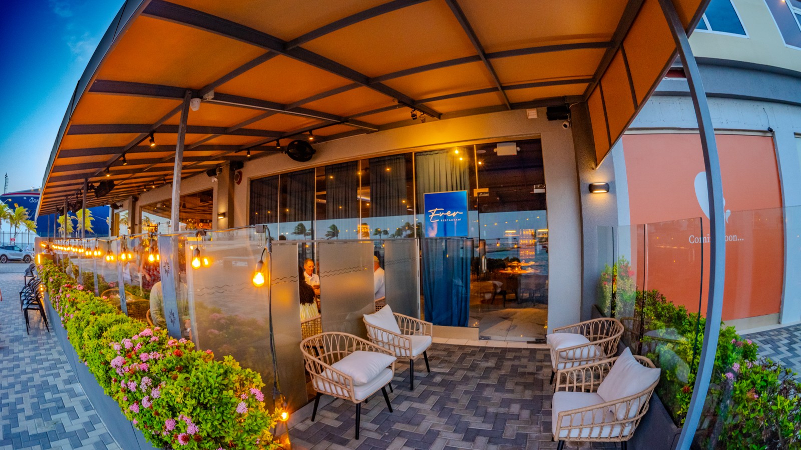 Ever Restaurant Aruba - Image 2