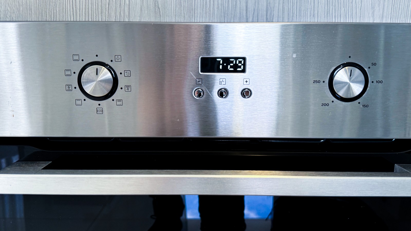 Oven F2 - Image 2