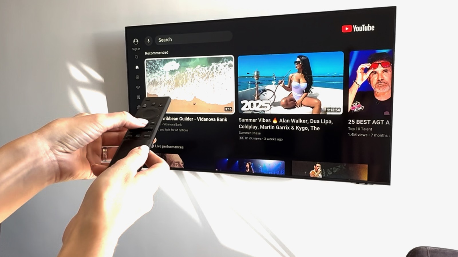 Smart TV - Image 2