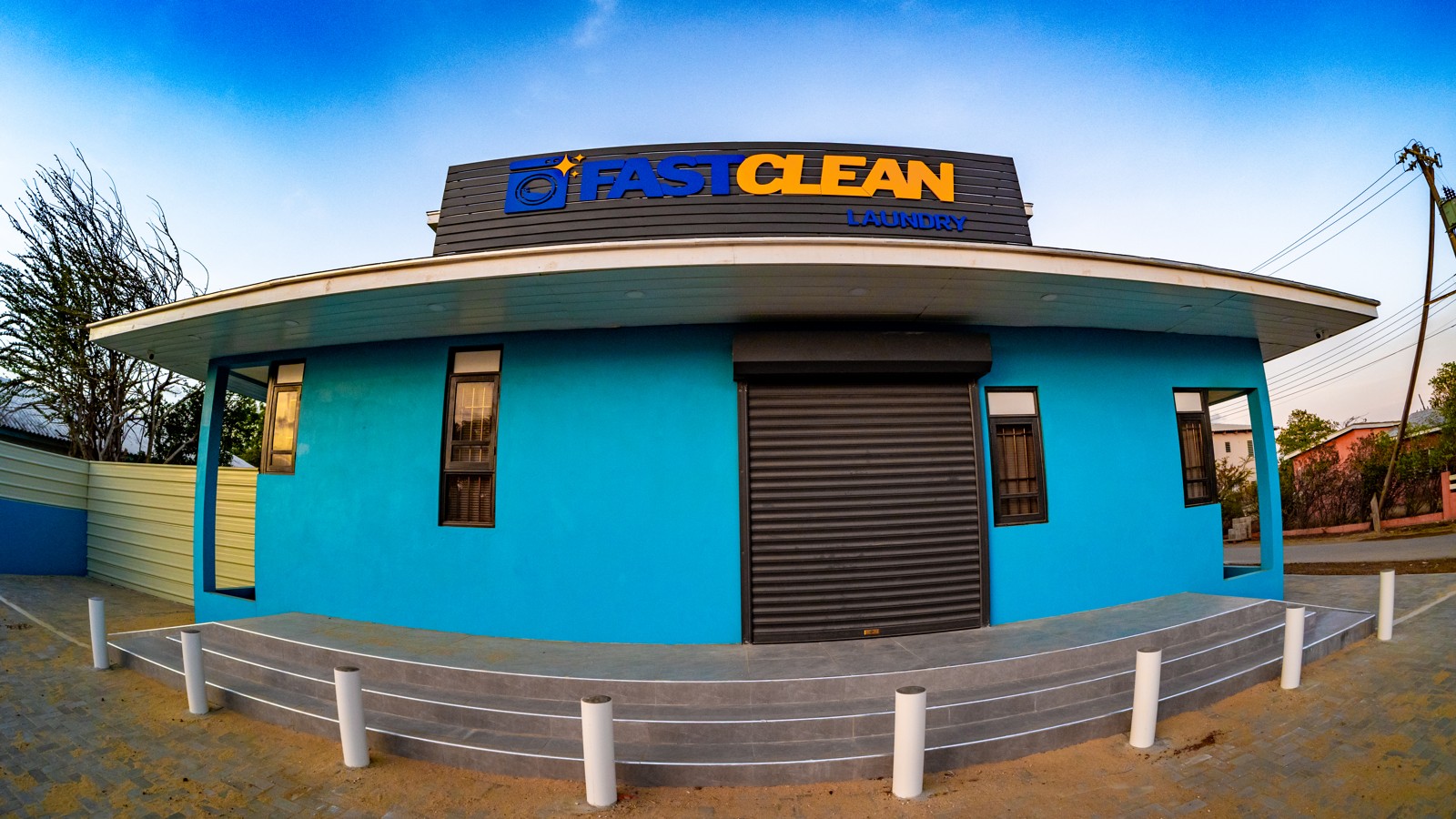 Fast Clean Laundry - Image 1