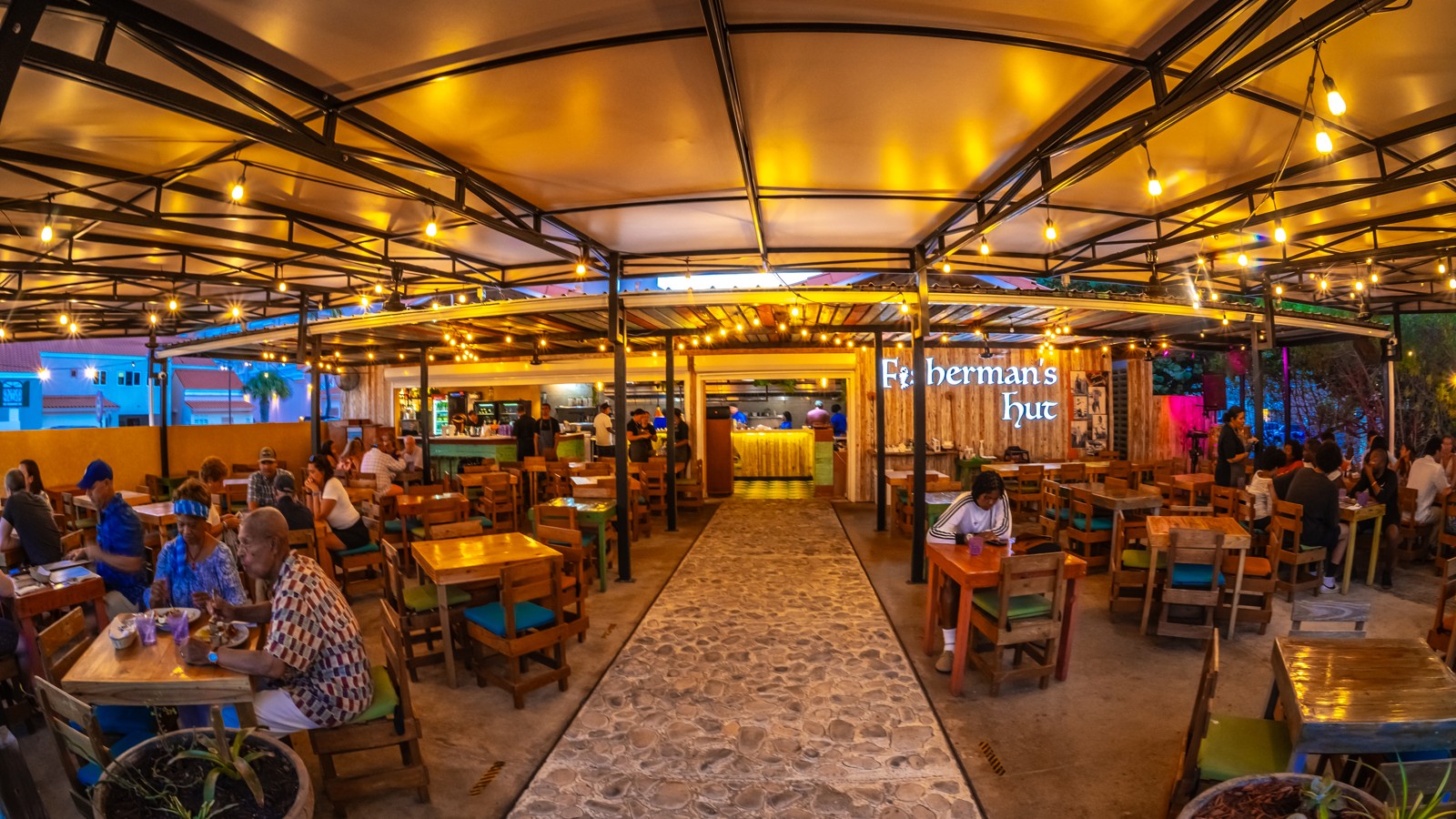 Fisherman’s Hut Aruba - Image 2