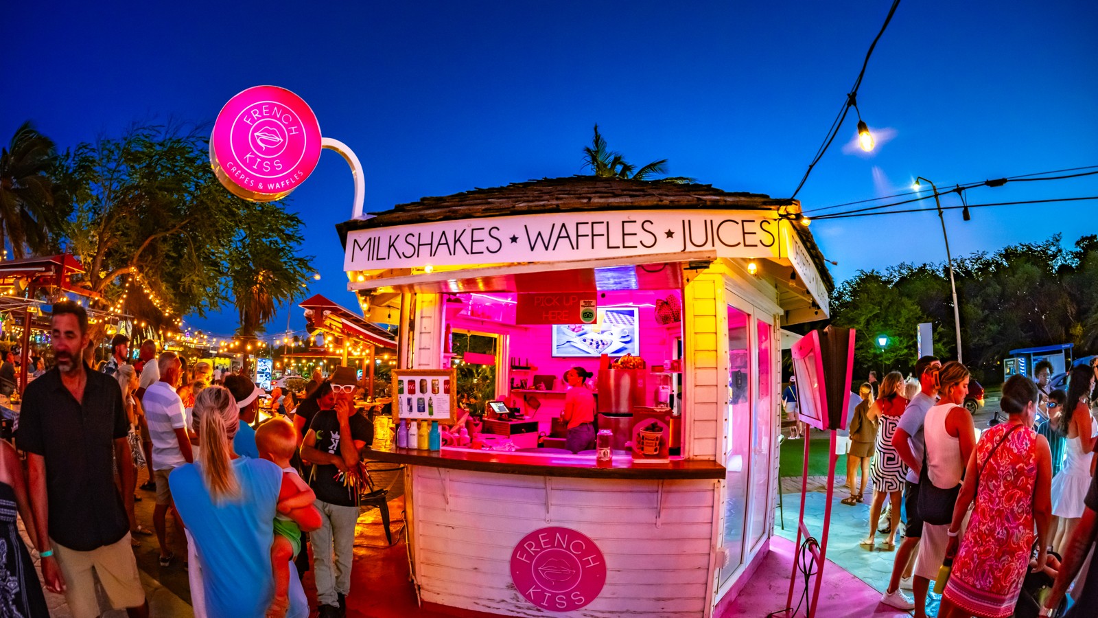 French Kiss Aruba - Image 2