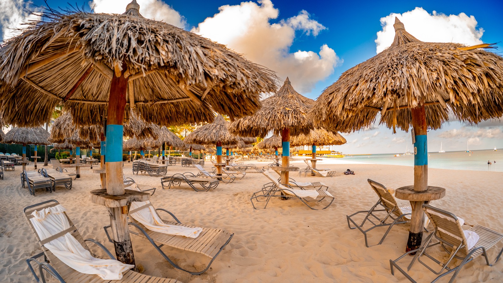 Hilton Aruba Caribbean Resort & Casino - Image 4