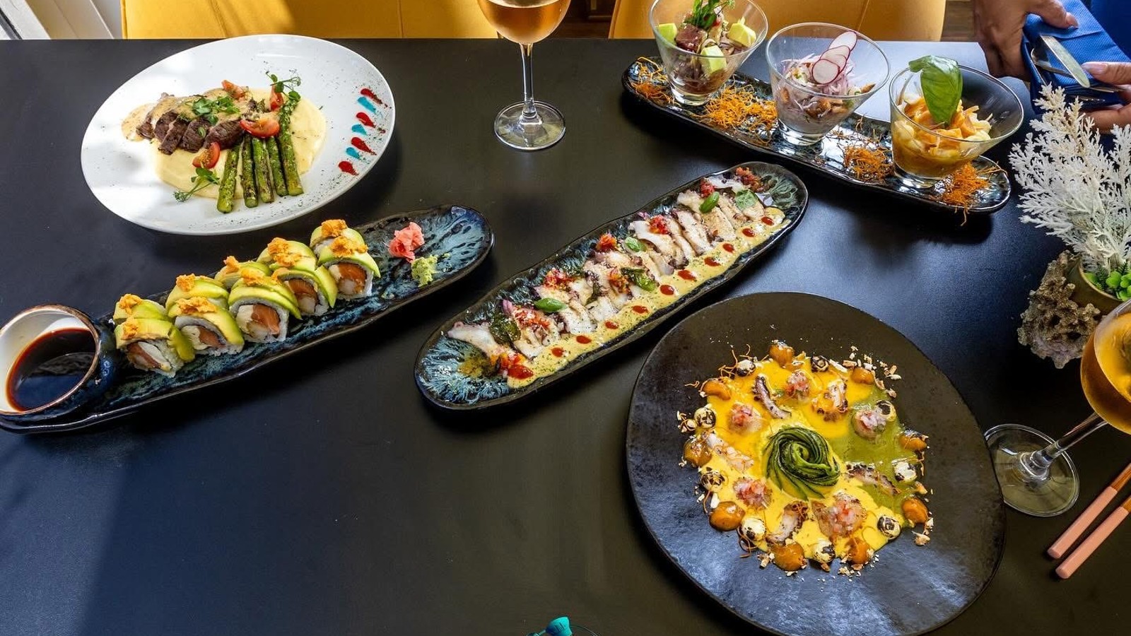 Lunch or dinner? - Image 1