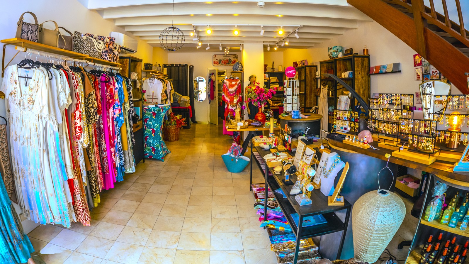 Jade's Fashion & More - Image 3