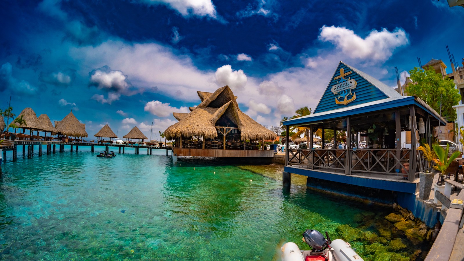 Karel's Beach Bar - Image 8
