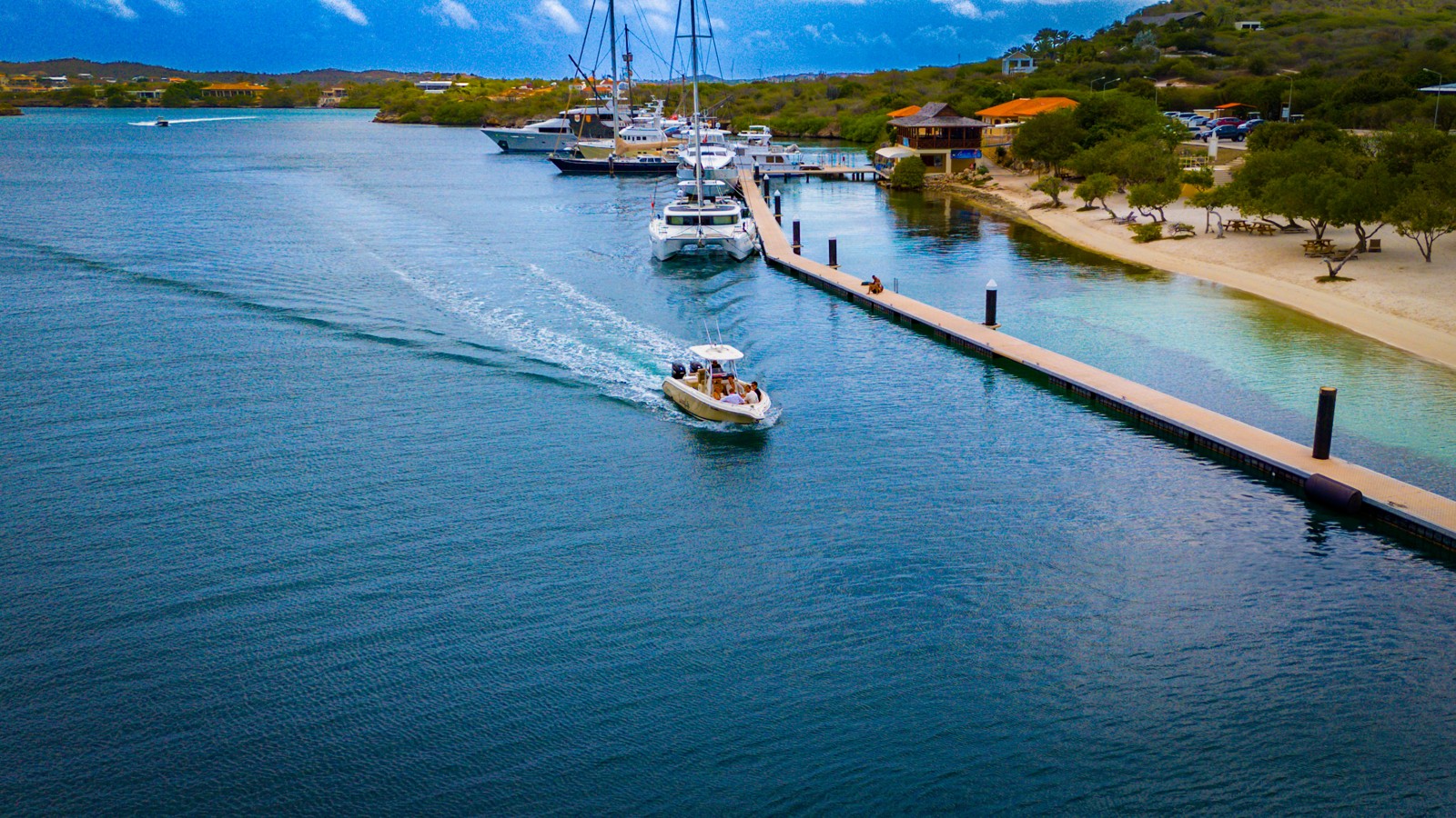 Living Life Boat Trips - Image 7