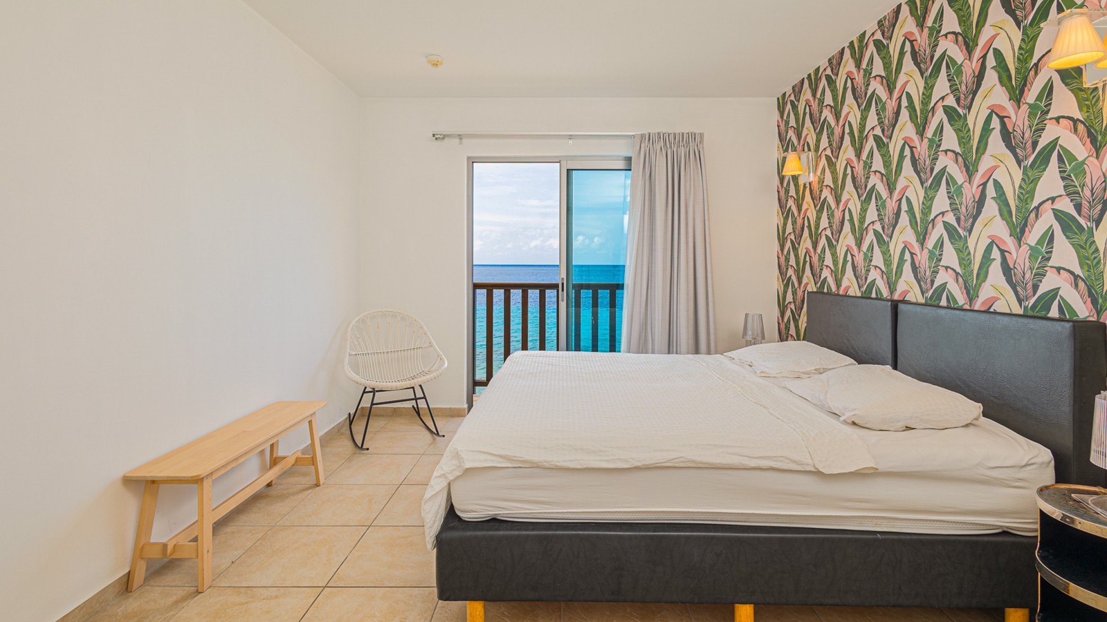 Palapa 8 - Image 6