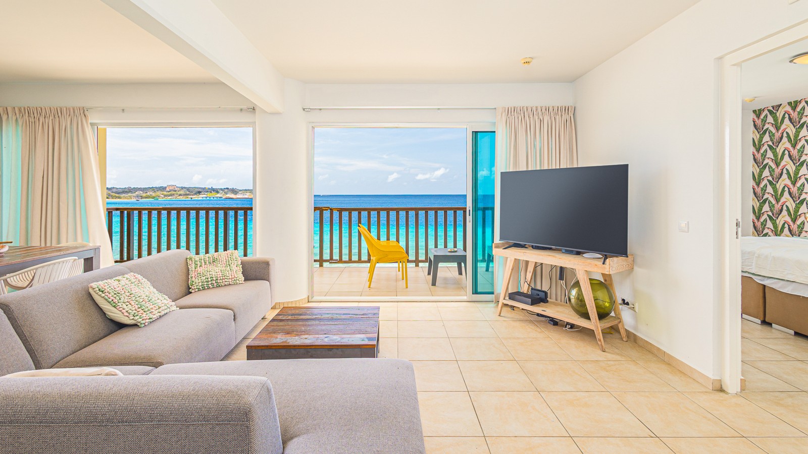 Palapa 8 - Image 4