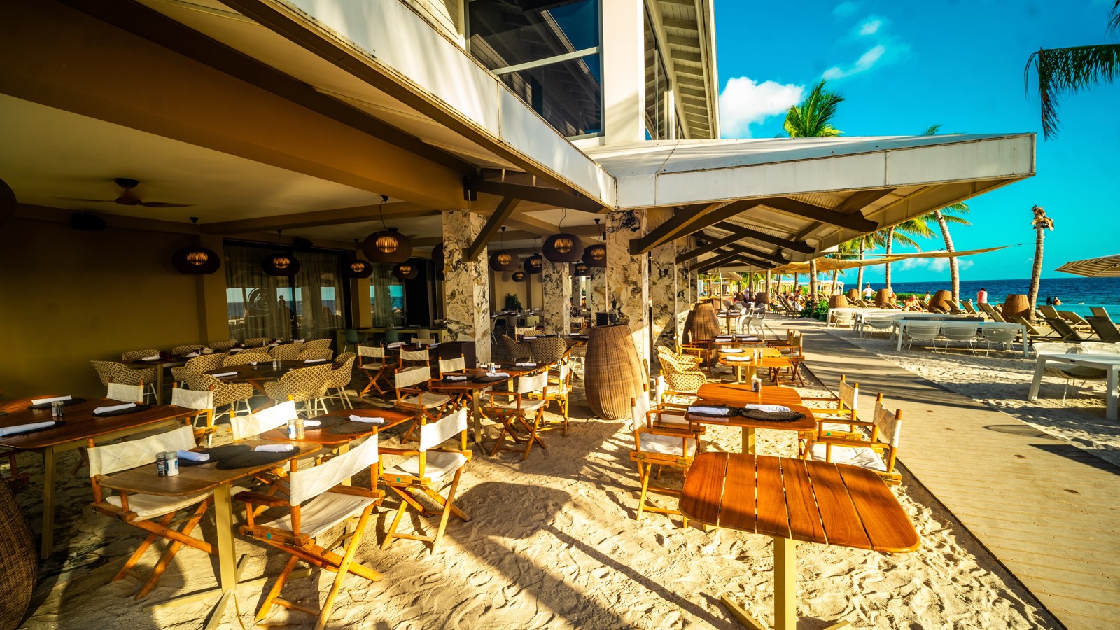 Papagayo Beach Club - Image 2