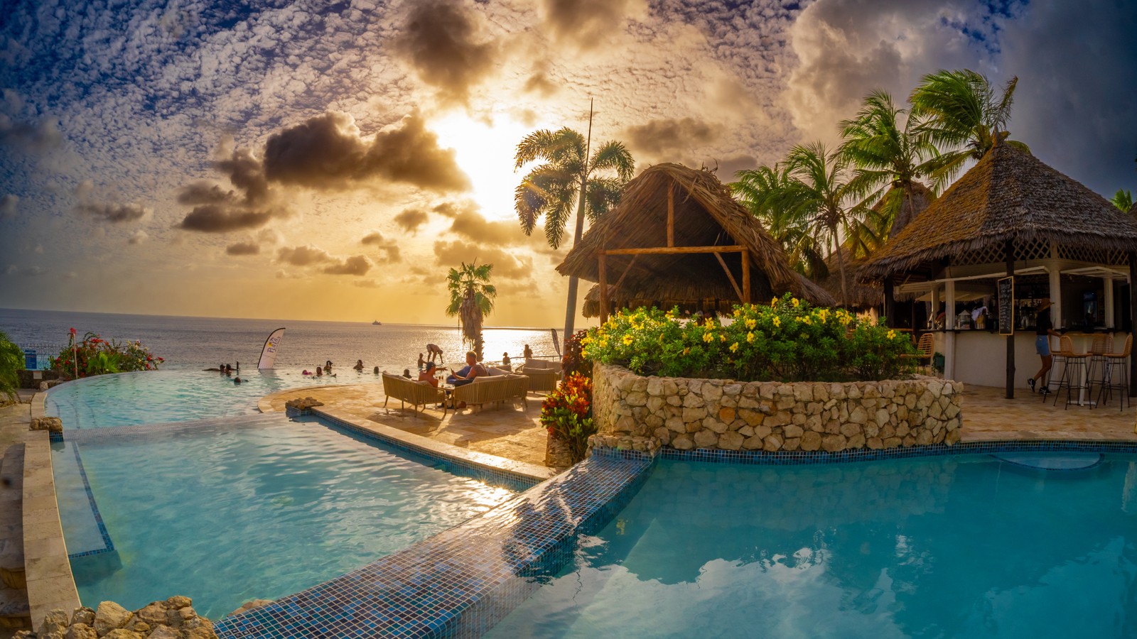 Playa Beach Club Curacao