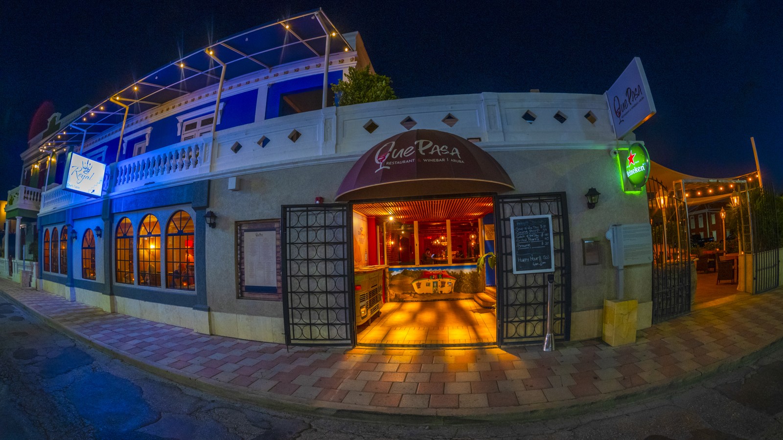 Que Pasa Restaurant & Winebar - Image 3