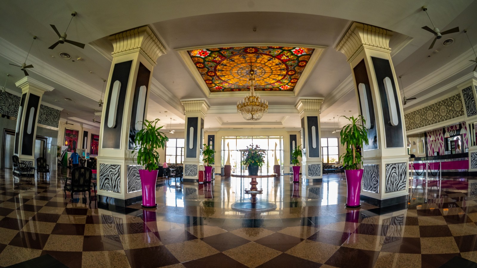 Renova Spa - Image 2