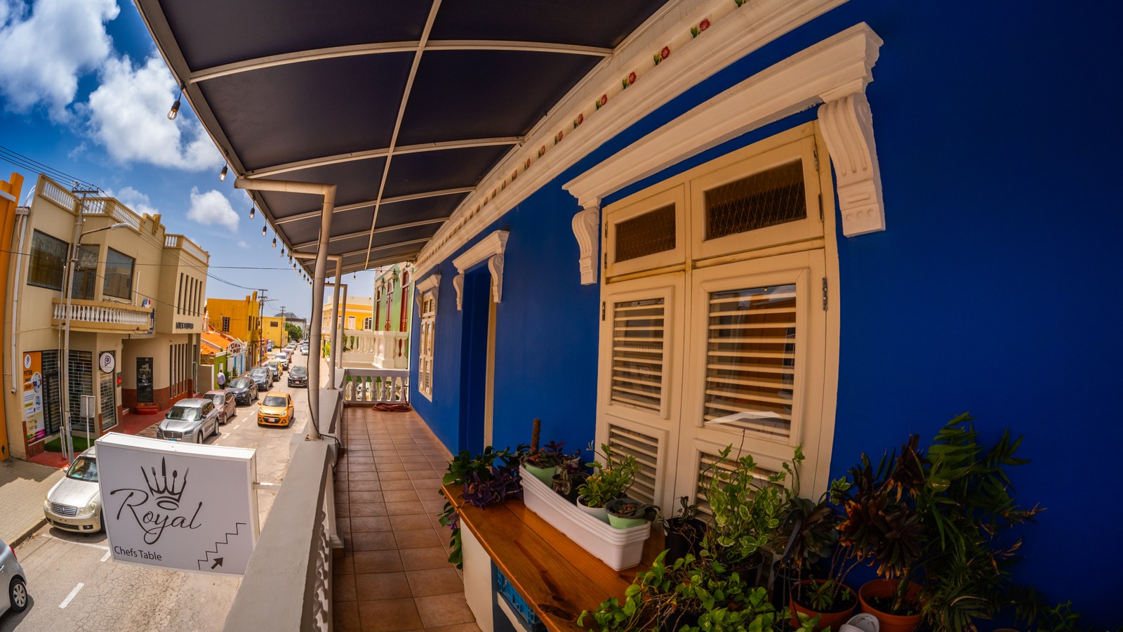 Royal Restaurant - Image 2