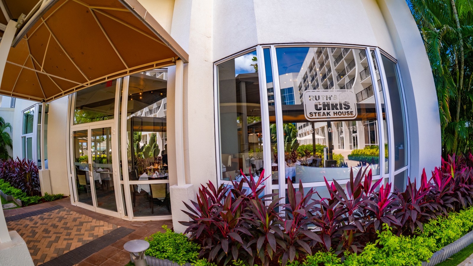 Ruth’s Chris Steak House - Image 2