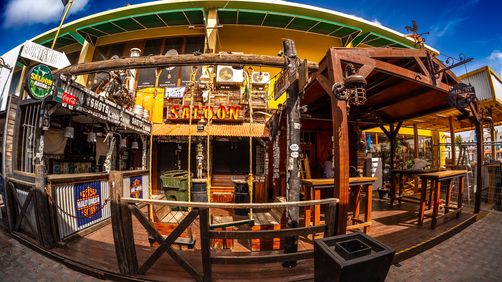 Saloon Bar - Image 1