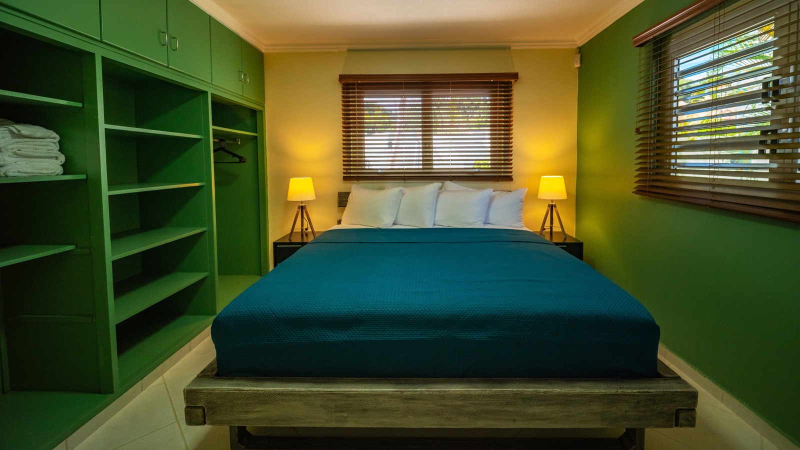 04. Bedrooms - Image 3