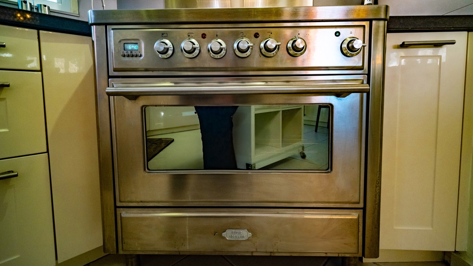 Stove & Oven - Image 3