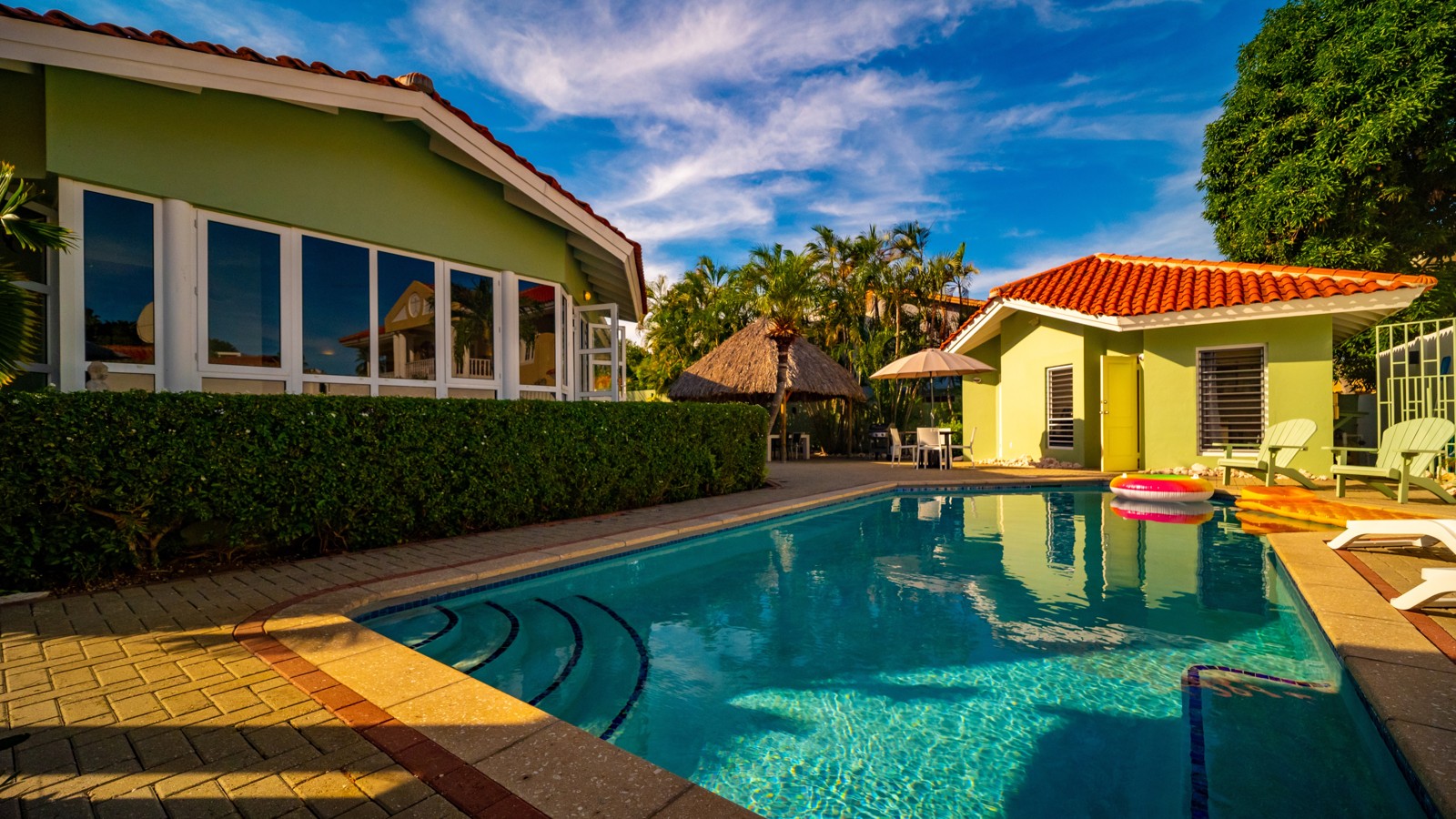 08. Villa Verde Poolside - Image 3