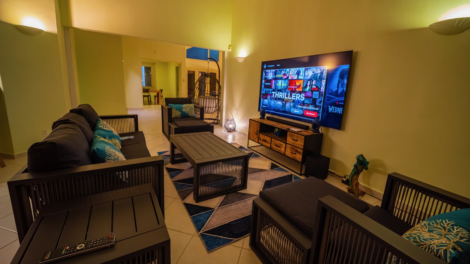 07. Living Room - Image 4