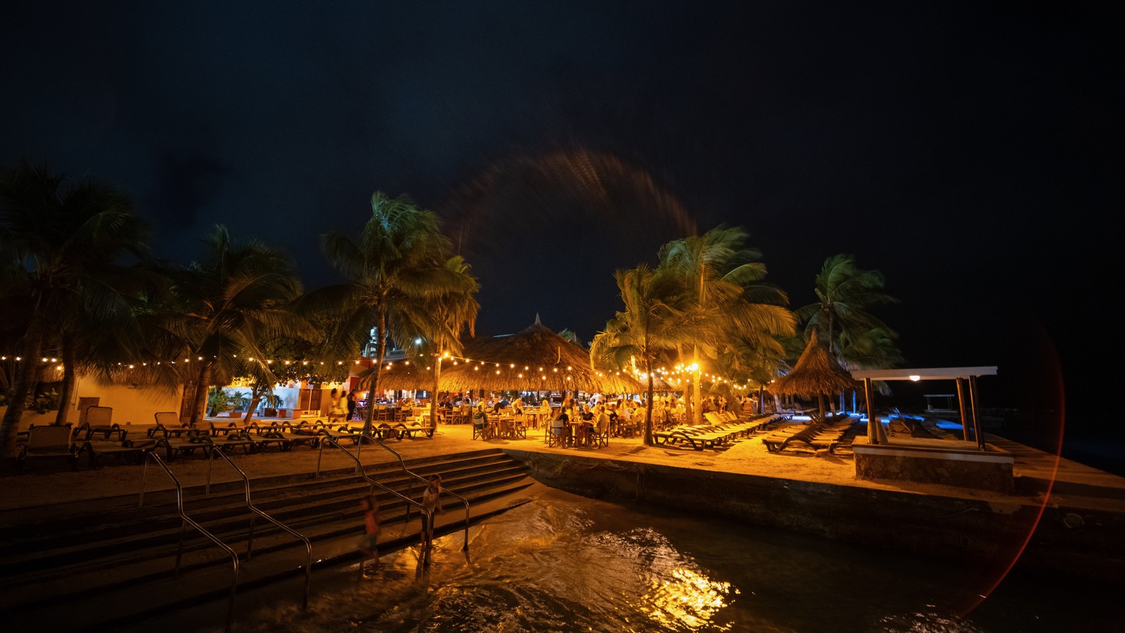 Zanzibar Beach & Restaurant - Image 3