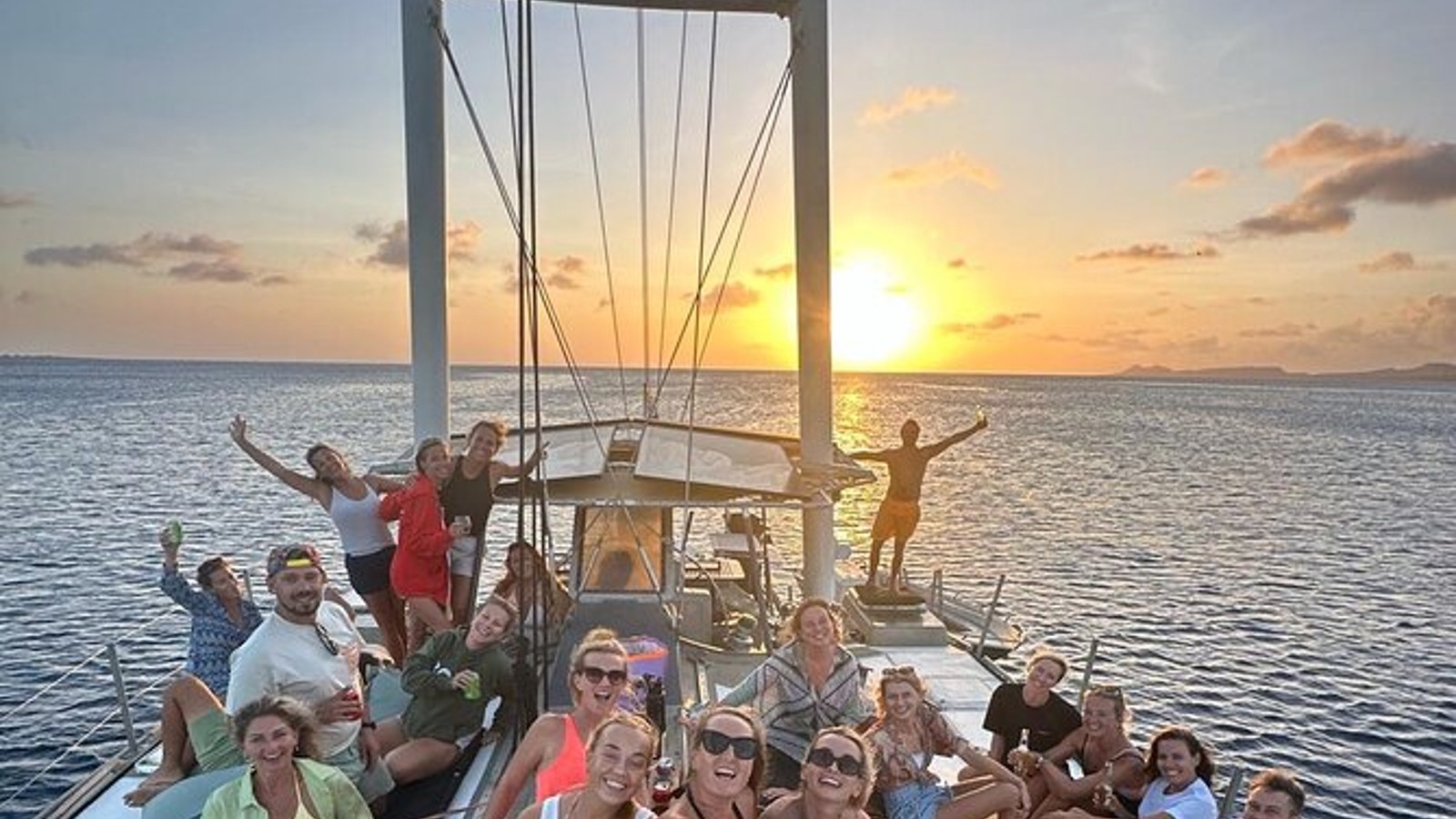 Sunset Sail & Snorkel Tour with Dinner - Image 1